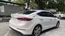 Hyundai Elantra 2019 - Xe màu trắng, 565tr
