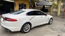 Jaguar XF 2012 - Màu trắng Ngọc Trinh