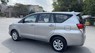 Toyota Innova 2.0E 2016 - Bán Toyota Innova 2.0E 2016, màu bạc, giá 535tr