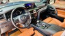 Lexus LX 570 2020 - Xe màu xanh