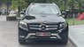 Mercedes-Benz GLC 250 2017 - Màu đen, nội thất kem