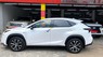 Lexus NX 200T 2015 - Ngoại thất trắng, nội thất đỏ trẻ trung