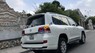 Toyota Land Cruiser 2013 - Màu trắng, xe nhập