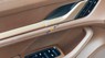 Porsche Taycan 2020 - Màu đỏ, nhập khẩu
