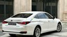 Lexus ES 250 2022 - Siêu lướt 2000km, giá rẻ hơn xe mới 300tr bao check hãng