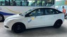 Ford Focus 2010 - Xe màu trắng