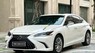 Lexus ES 250 2022 - Siêu lướt 2000km, giá rẻ hơn xe mới 300tr bao check hãng