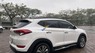 Hyundai Tucson 2018 - Cần bán lại xe màu trắng