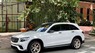 Mercedes-Benz GLC 250 2017 - Màu trắng nội thất đen