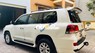 Toyota Land Cruiser LandCuiserV8 đời 2016 màu trắng 2016 - LandCuiserV8 đời 2016 màu trắng