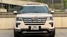 Ford Explorer 2019 - Xe màu trắng