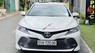 Toyota Camry 2019 - Xe màu trắng