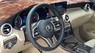 Mercedes-Benz GLC 200 2019 - Xe màu đỏ