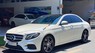 Mercedes-Benz E300 2016 - xe màu trắng