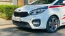 Kia Rondo 2018 - Xe màu trắng