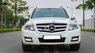 Mercedes-Benz GLK 300 2011 - Xe màu trắng