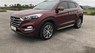 Hyundai Tucson 2017 - Màu đỏ, nhập khẩu đã đi 50.000km