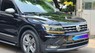 Volkswagen Tiguan 2018 - Xe lướt Tiguan siêu mới, màu đen - Khách đổi xe mới nên nhượng lại giá mềm