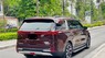 Kia Carnival 2022 - Màu đỏ Bordeaux siêu sang