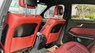 Mercedes-Benz E200 2015 -  Màu trắng, nội thất đỏ