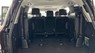 Toyota Land Cruiser LC200 2020 - Bán xe Landcruise LC200 màu Đen nội thất đen xe đẹp xuất sắc sản xuất năm 2020.