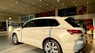 Volkswagen Touareg Luxury 2023 - màu trắng sang trọng, nhập khẩu nguyên chiếc, tặng voucher phụ kiện hàng trăm triệu đồng và 0% lãi suất