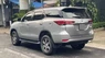 Toyota Fortuner 4x2 AT 2019 - Cần bán lại xe Toyota Fortuner 4x2 AT 2019, màu xám, giá tốt