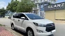 Toyota Innova 2.0E MT 2020 - Cần bán lại xe Toyota Innova 2.0E MT 2020, màu trắng