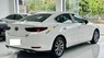 Mazda 3 2020 - màu trắng, siêu lướt 2,4 vạn, bstp, vay Nh 70%