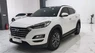 Hyundai Tucson 2.0 đặc biệt ATH 2020 - Cần bán Hyundai Tucson 2.0 đặc biệt ATH 2020, màu trắng, xe gia đình km chuẩn