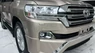 Toyota Land Cruiser VX 2016 - Bán xe Toyota Land Cruiser VX 2016, màu vàng, nhập khẩu nguyên chiếc