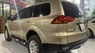 Mitsubishi Pajero Sport 2011 - Bán xe Mitsubishi Pajero Sport D 4x2 AT - 2011, vô nhiều đồ chơi, giá 420tr.