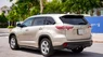 Toyota Highlander 3.5 V6 Limited AWD 2015 - Bán Toyota Highlander 3.5 V6 Limited AWD 2015, màu vàng, xe nhập Mỹ