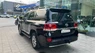 Toyota Land Cruiser LC200 2016 - Bán Toyota Land Cruiser LC200 ( VX 4.6V8 ) Màu đen nội thất kem. Năm sản xuất 2016