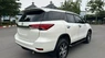 Toyota Fortuner 2.7V 4x2AT 2019 - Cần bán Toyota Fortuner 2.7V 4x2AT năm 2019, màu trắng