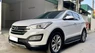 Hyundai Santa Fe 2.4L xăng cao cấp AWD 2016 - Cần bán gấp Hyundai Santa Fe 2.4L xăng cao cấp AWD 2016, màu trắng