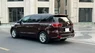 Kia Sedona GATH Luxury Full dầu 2021 - Cần bán gấp Kia Sedona GATH Luxury Full dầu 2021, màu đỏ