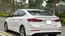 Hyundai Elantra 2.0 AT 2019 - Cần bán lại xe Hyundai Elantra 2.0 AT 2019, màu trắng